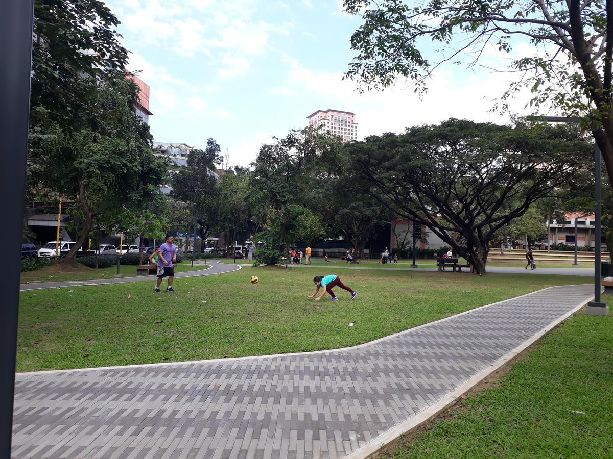 Kl Executive Greenbelt Manila Zewnętrze zdjęcie